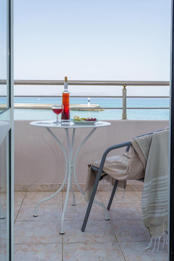 Sole Mare Seaside Apartments غوفي المظهر الخارجي الصورة